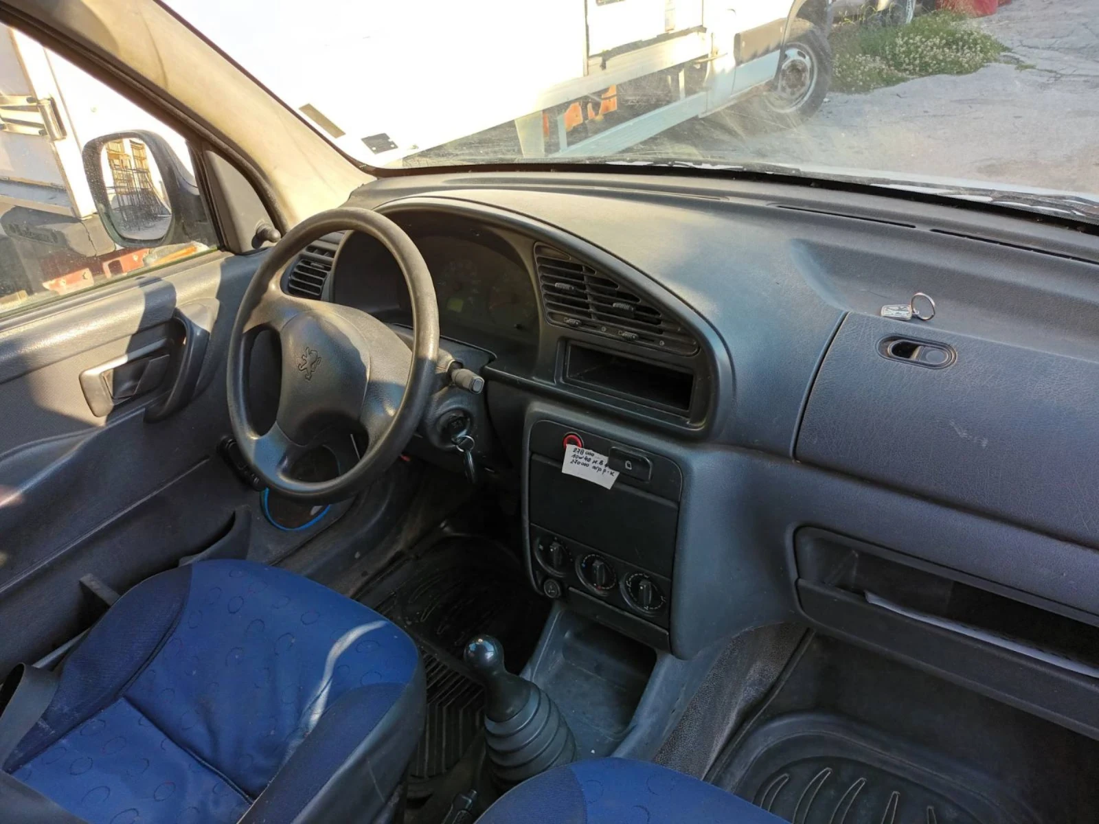 Peugeot Partner 1.9 D, снимка 8 - Автомобили и джипове - 54656134