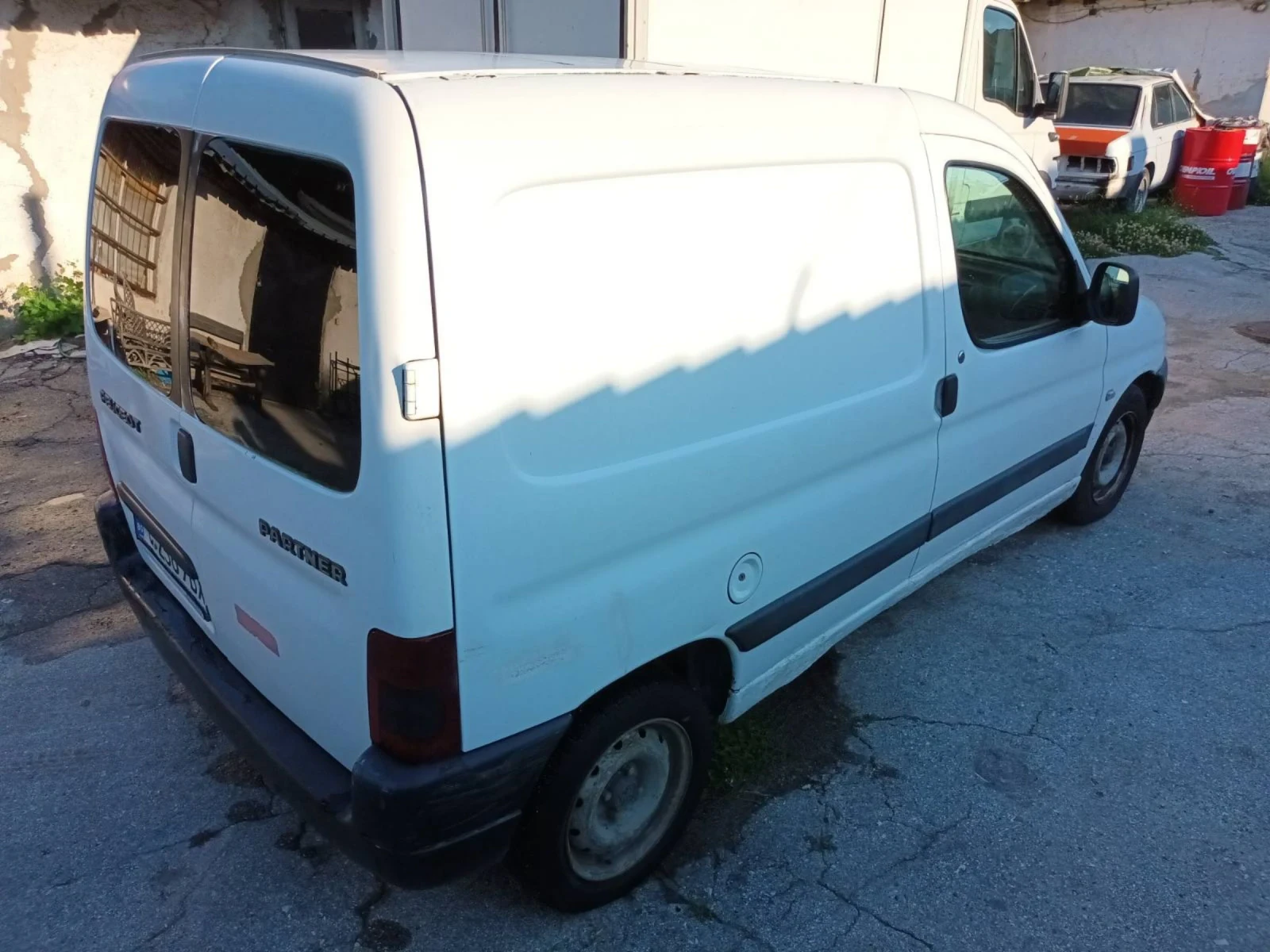 Peugeot Partner 1.9 D, снимка 13 - Автомобили и джипове - 54656134