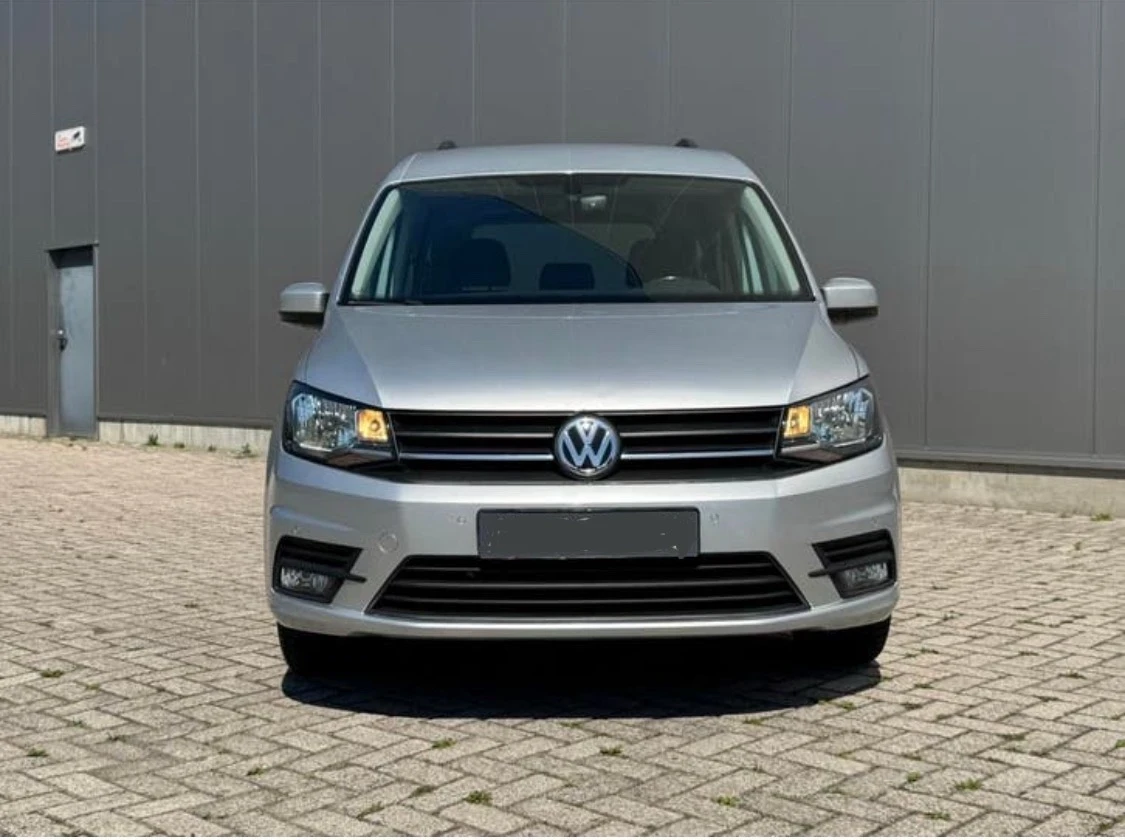 VW Caddy 2.0TDI AVTOMAT, снимка 11 - Автомобили и джипове - 54675794