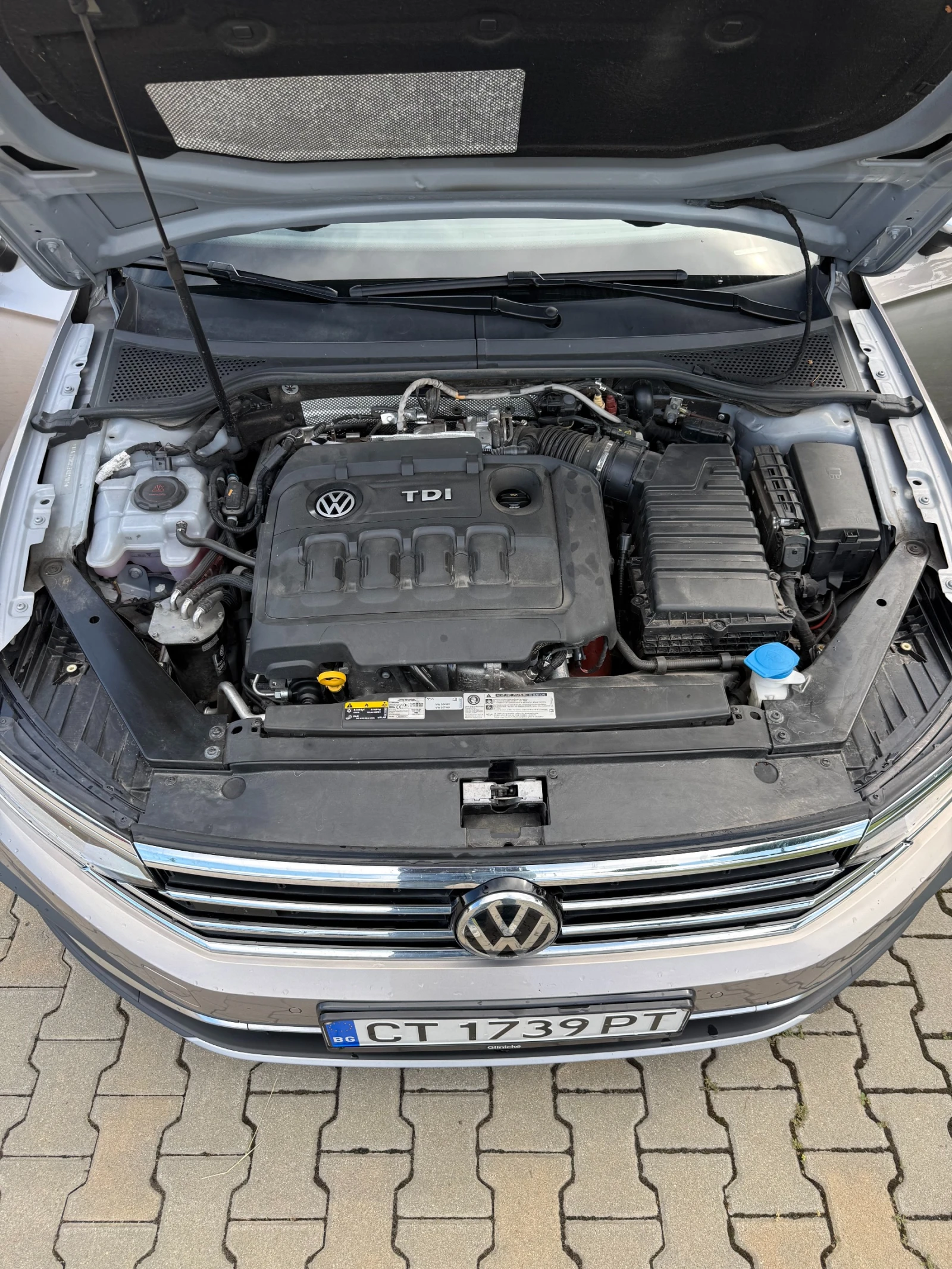 VW Passat ALL TRACK, снимка 3 - Автомобили и джипове - 54753365
