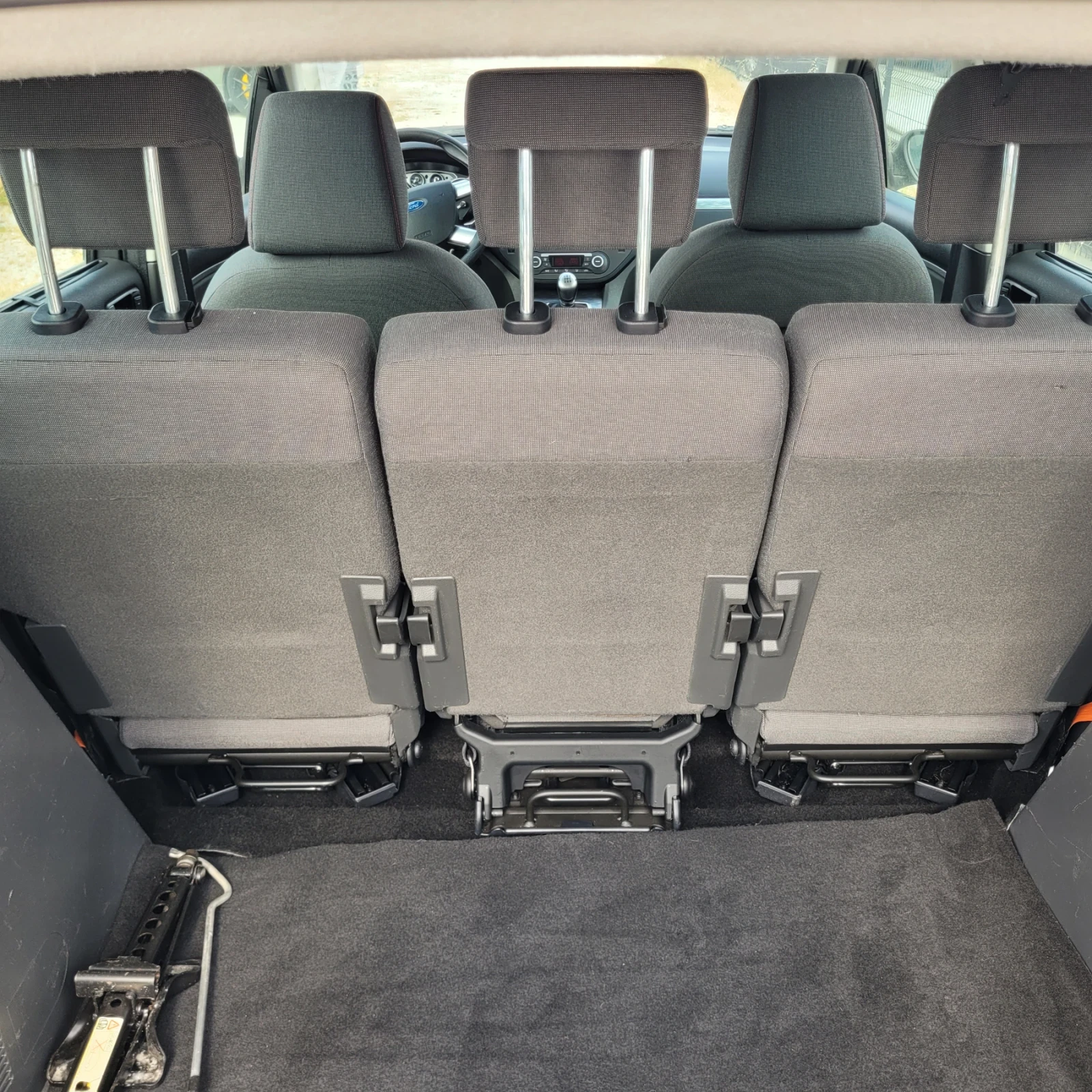 VW Touran 1.9tdi/6ck./klimatronik, снимка 13 - Автомобили и джипове - 54941068