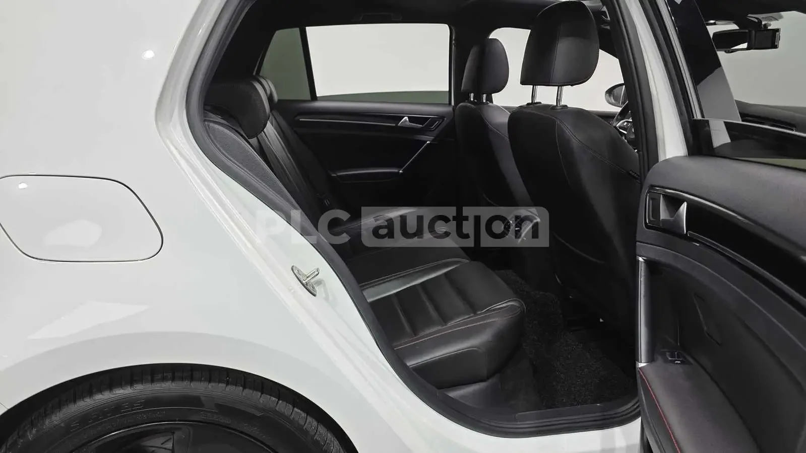 VW Golf 7 GTI #УНИКАТ# !FULL!, снимка 12 - Автомобили и джипове - 55103559