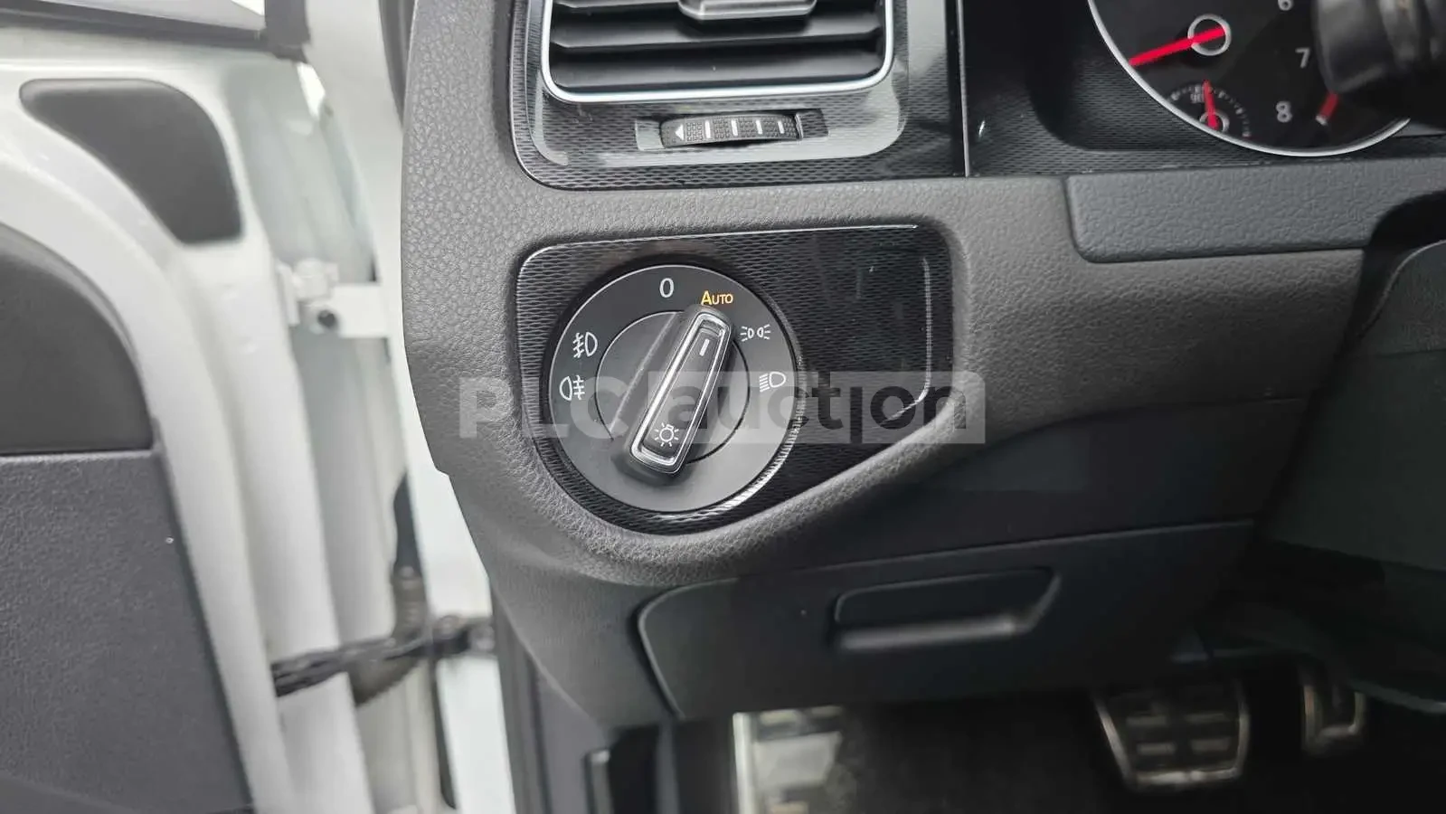 VW Golf 7 GTI #УНИКАТ# !FULL!, снимка 16 - Автомобили и джипове - 55103559