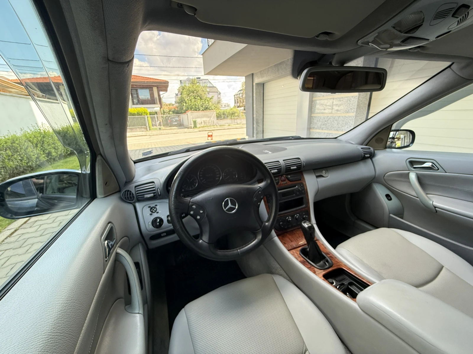 Mercedes-Benz C 220 FACELIFT-2.2CDI-6ск-, снимка 9 - Автомобили и джипове - 55224035