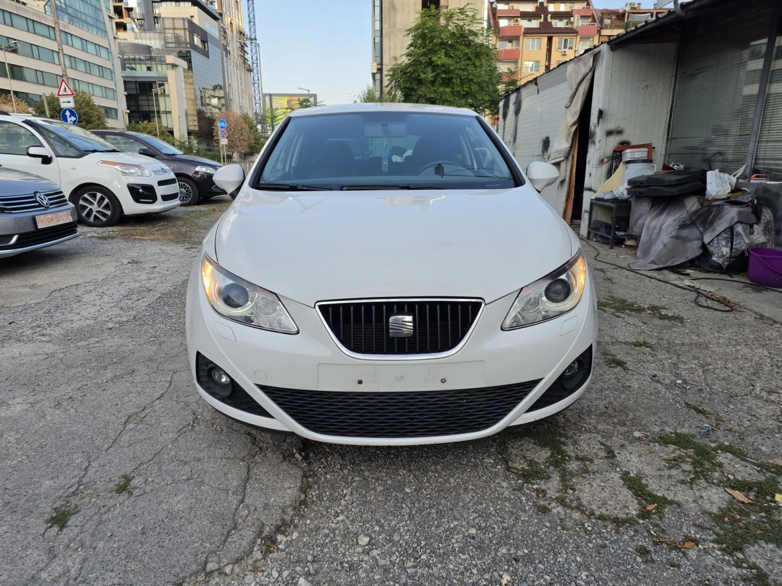 Seat Ibiza 1.2 12v GPL, снимка 2 - Автомобили и джипове - 55827817