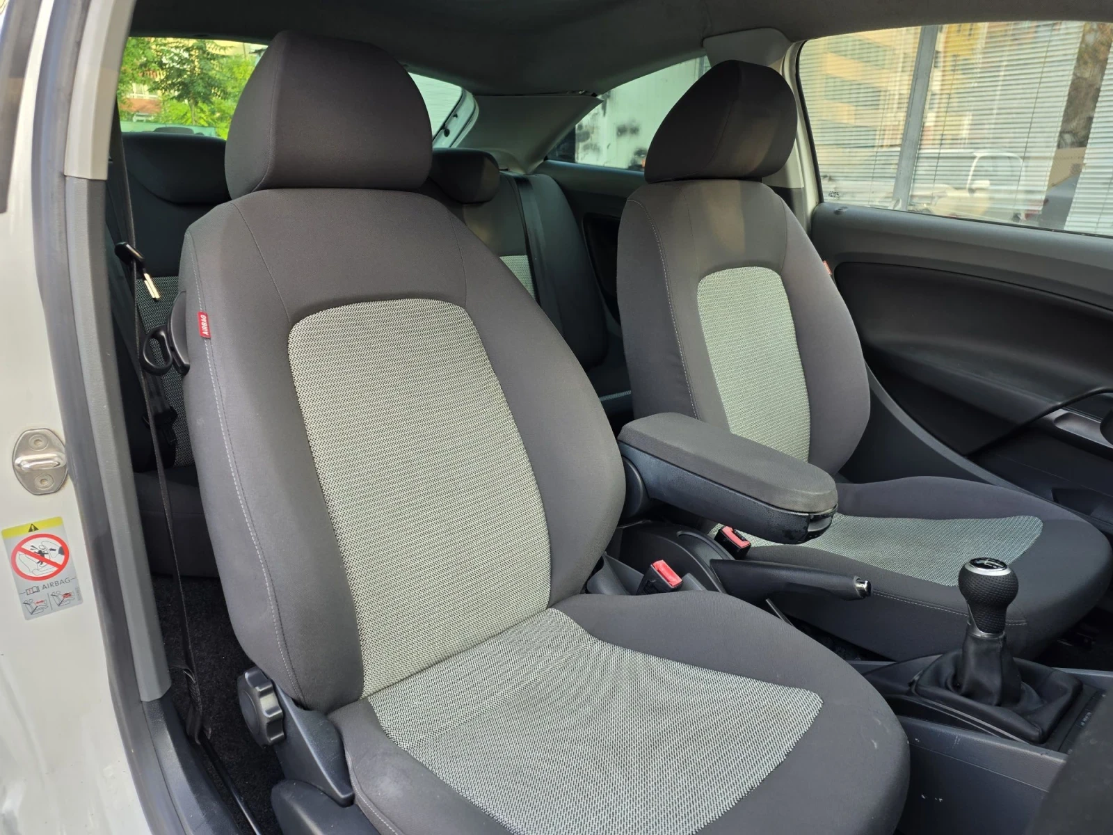 Seat Ibiza 1.2 12v GPL, снимка 11 - Автомобили и джипове - 55827817