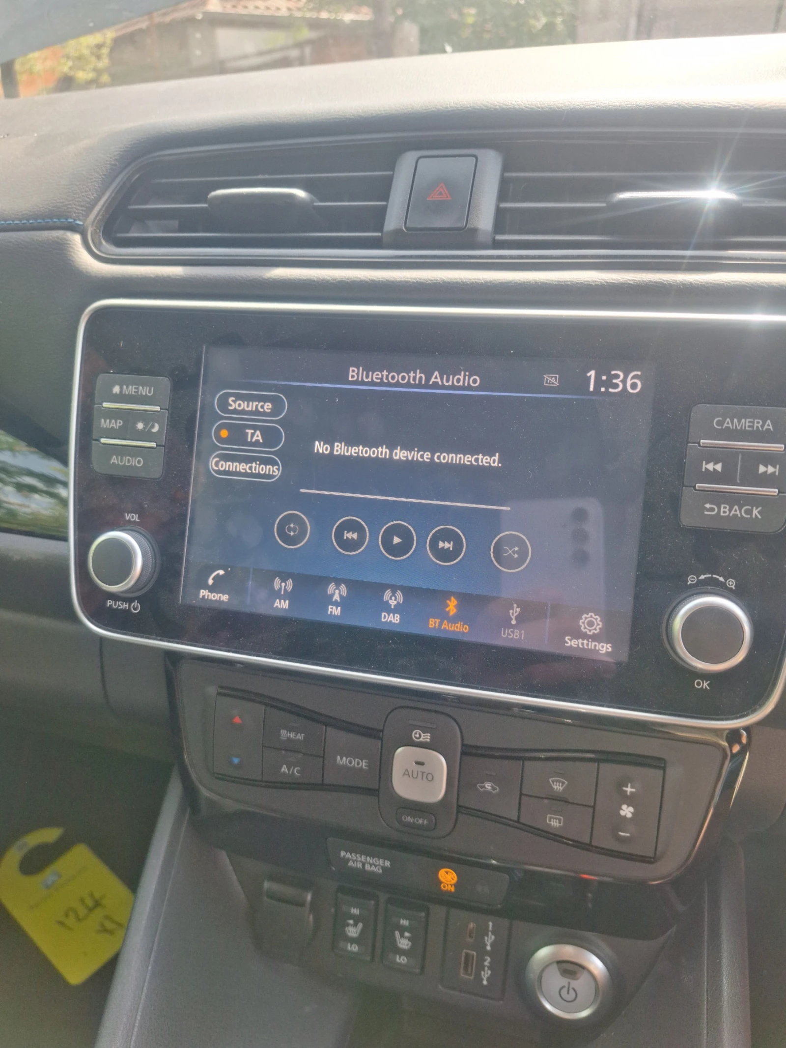 Nissan Leaf  62 кв ТЕКНА , снимка 10 - Автомобили и джипове - 56082248