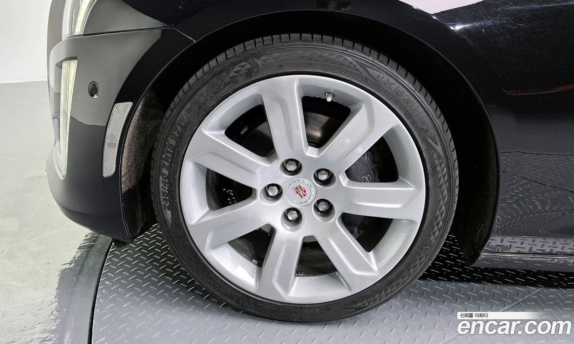 Cadillac Cts 2.0 Premium AWD, снимка 5 - Автомобили и джипове - 56123060
