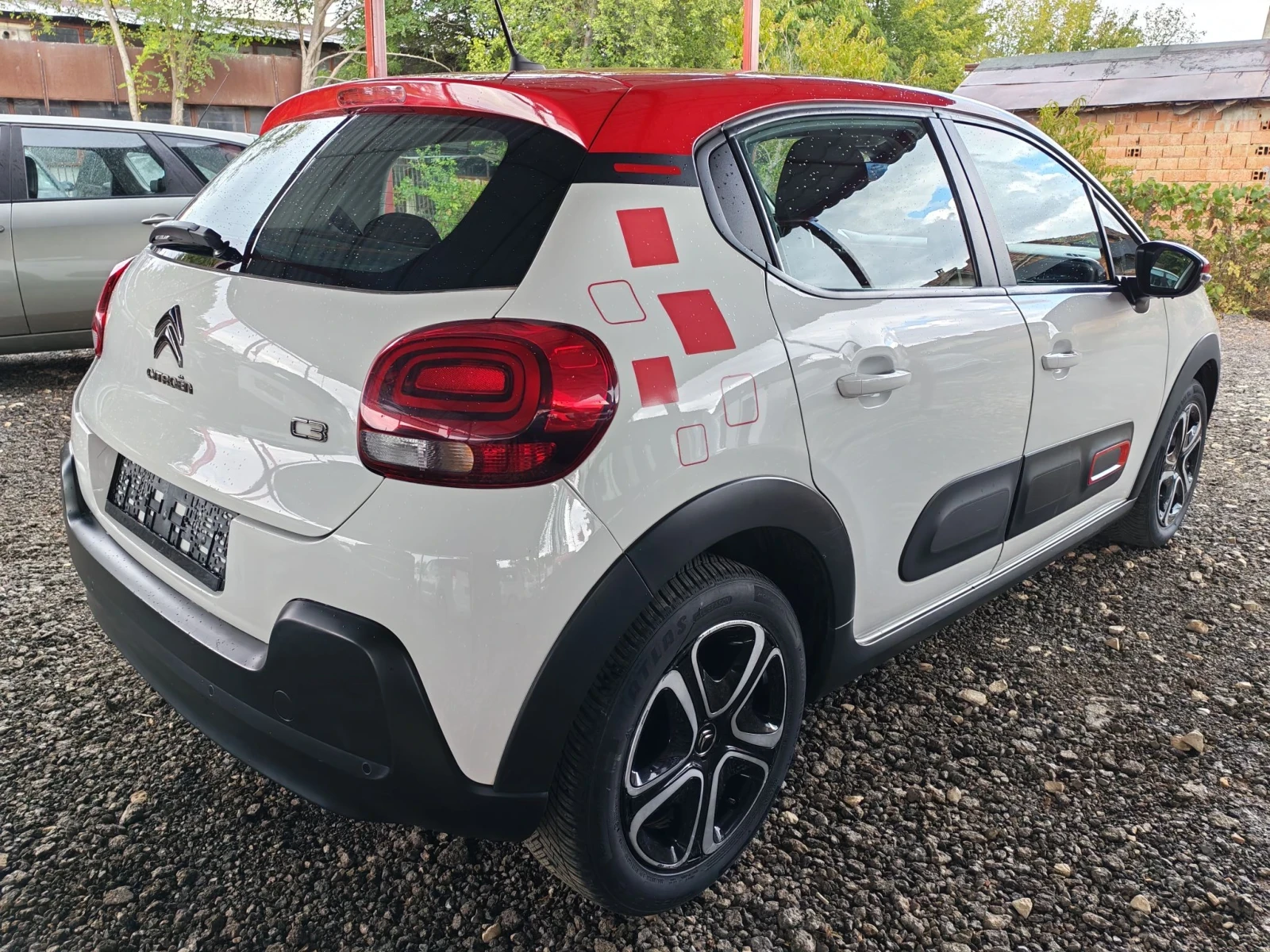 Citroen C3 1.2 БЕНЗИН 83 к. с. , снимка 5 - Автомобили и джипове - 56197696