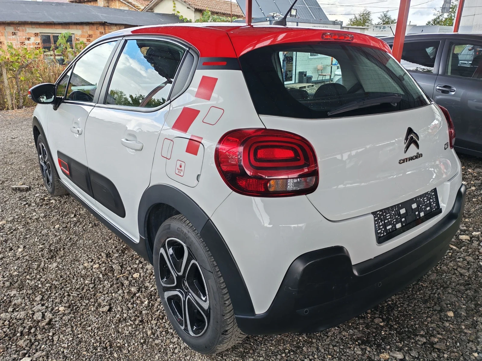 Citroen C3 1.2 БЕНЗИН 83 к. с. , снимка 7 - Автомобили и джипове - 56197696