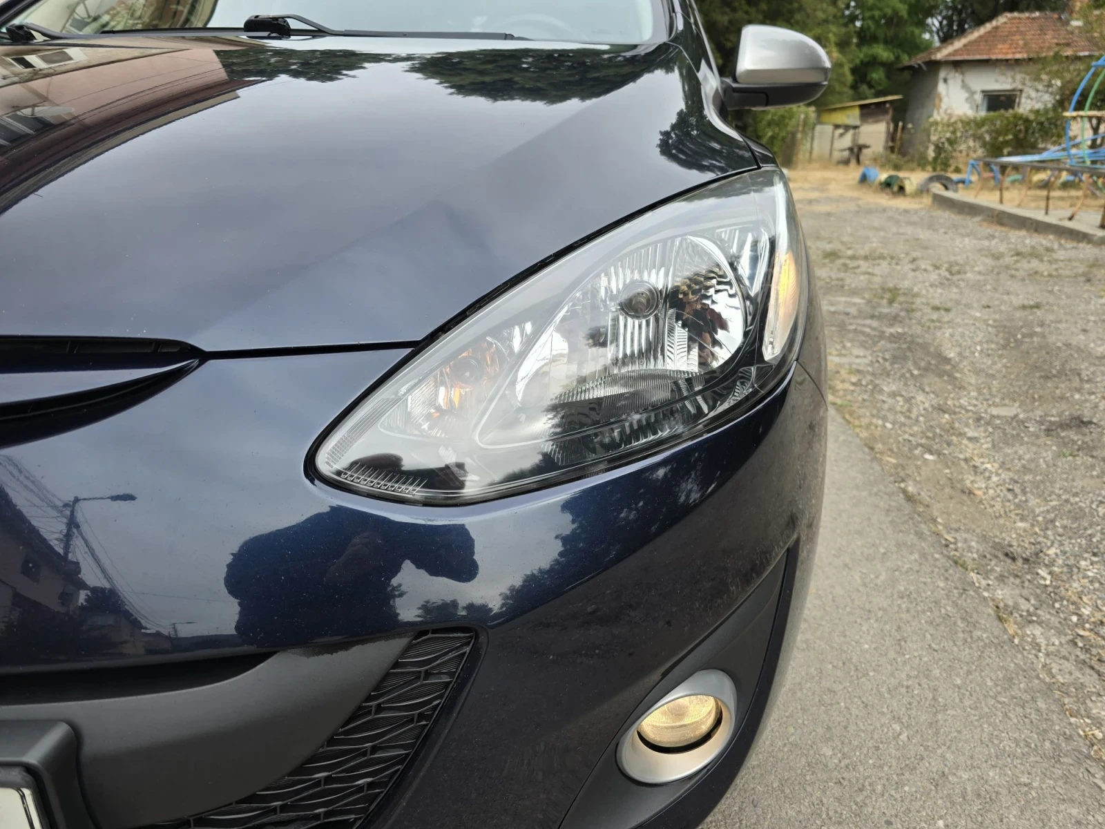 Mazda 2 От Германия 102000км.4цилиндъра. 4врати.Навигация, снимка 5 - Автомобили и джипове - 56219080