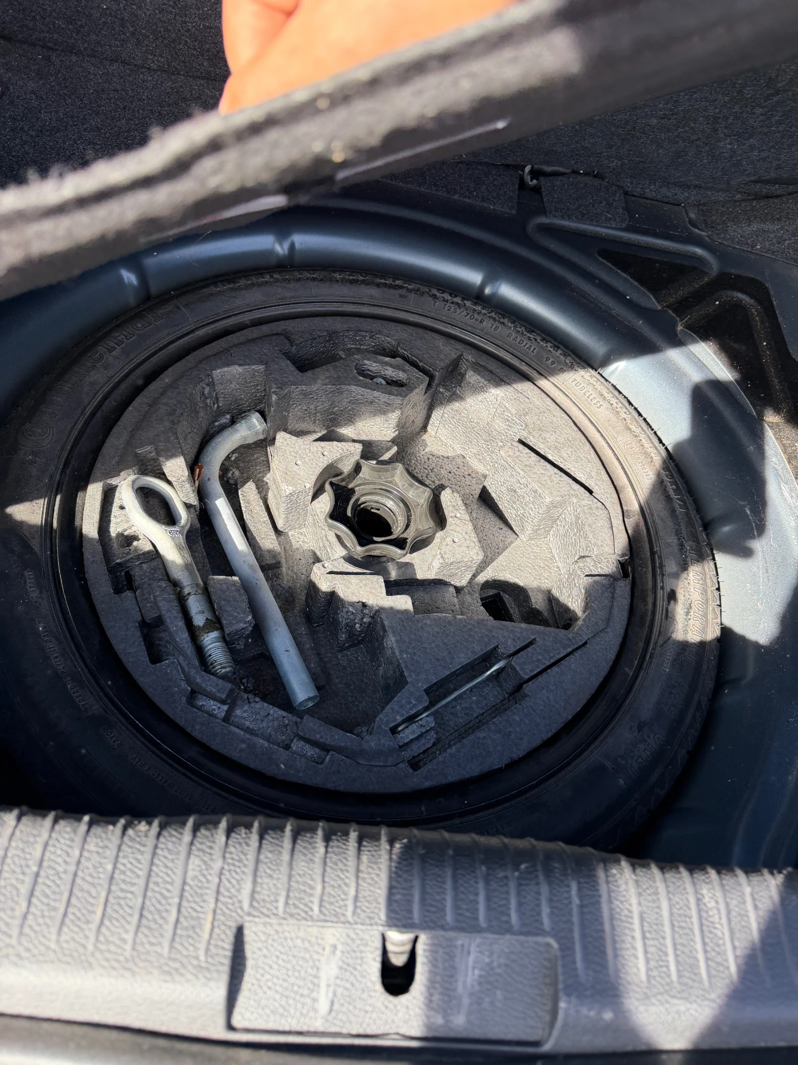 VW Golf V 2.0tdi 140, снимка 13 - Автомобили и джипове - 56321854