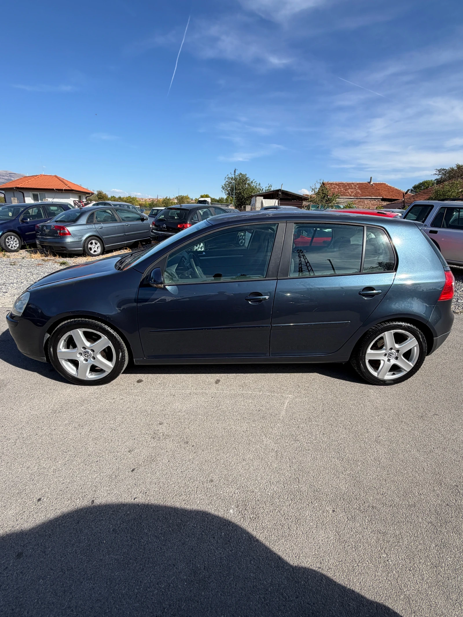 VW Golf V 2.0tdi 140, снимка 6 - Автомобили и джипове - 56321854