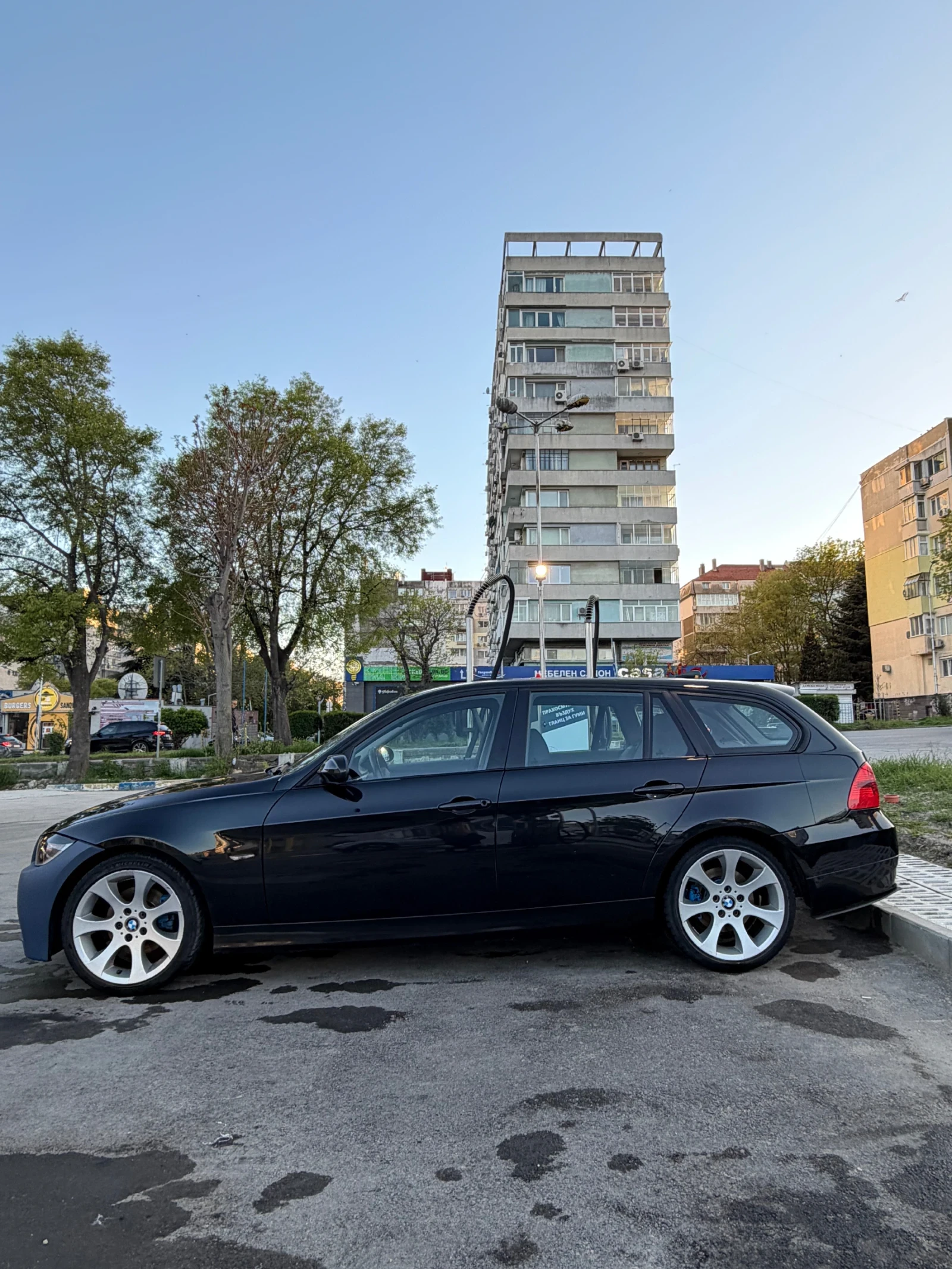 BMW 320, снимка 3 - Автомобили и джипове - 56342642