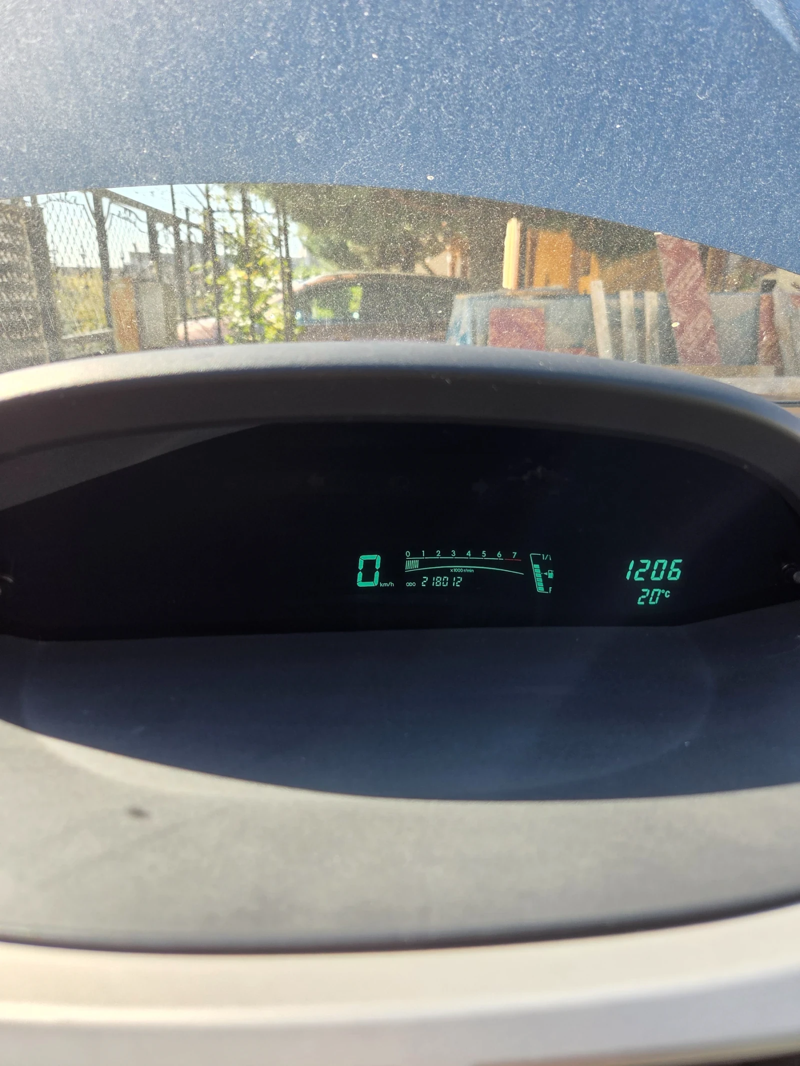 Toyota Yaris VVT-I, снимка 13 - Автомобили и джипове - 56352569