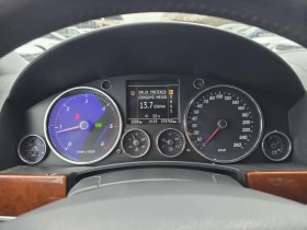 VW Touareg 3.0TDI 224к.с  4x4 Топ състояние , снимка 17