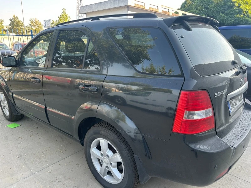 Kia Sorento 2.5D, снимка 4 - Автомобили и джипове - 47614106