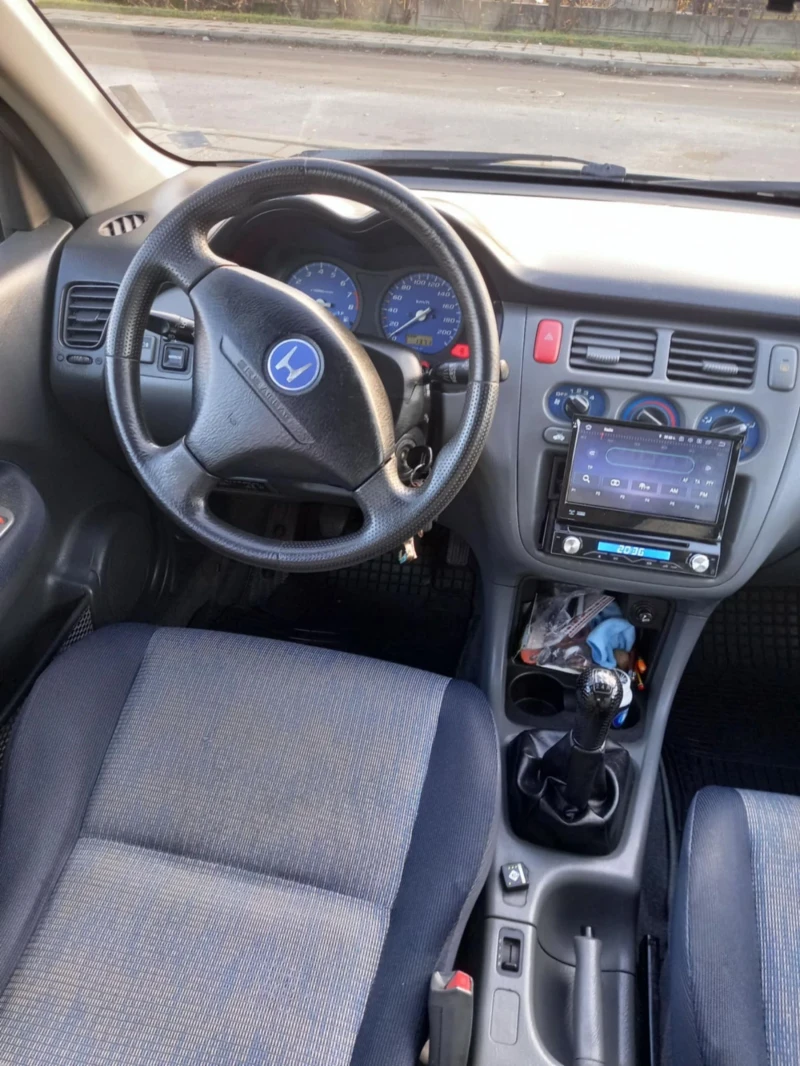 Honda Hr-v, снимка 8 - Автомобили и джипове - 48061647