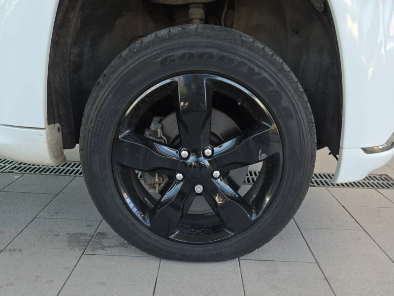 Jeep Grand cherokee Overland* Пано* Подгрев* Обдух, снимка 7 - Автомобили и джипове - 52317875