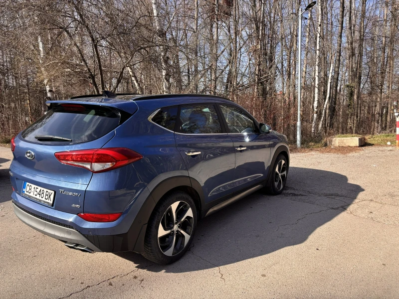 Hyundai Tucson 2.0 CRDi 184к.с. 4x4 GT Full Екстри, снимка 5 - Автомобили и джипове - 52624132