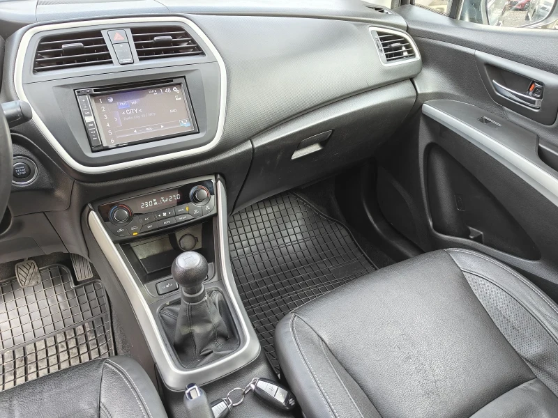 Suzuki SX4 S-Cross 1.6i  Euro 6, снимка 9 - Автомобили и джипове - 52773652