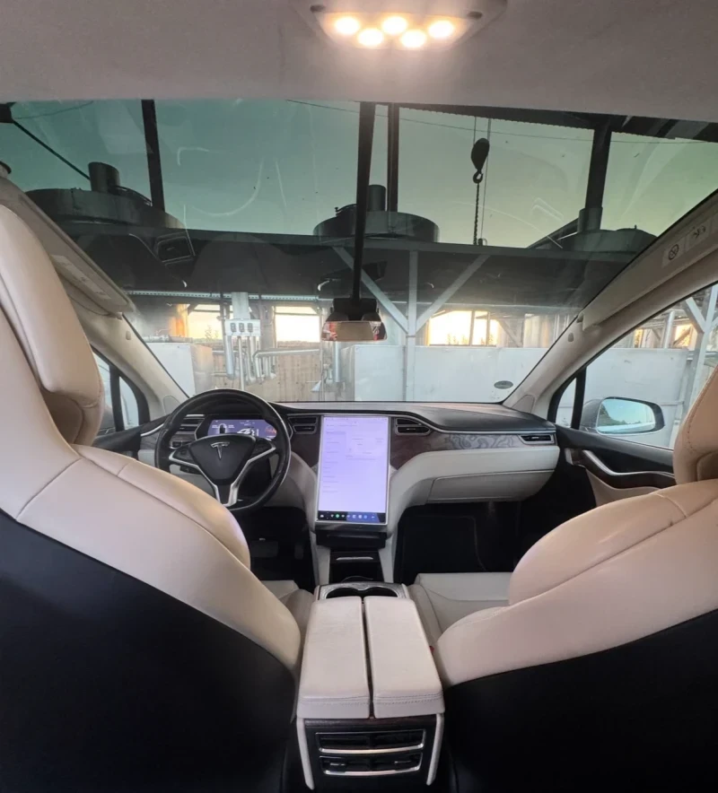 Tesla Model X 100D, снимка 6 - Автомобили и джипове - 56153445