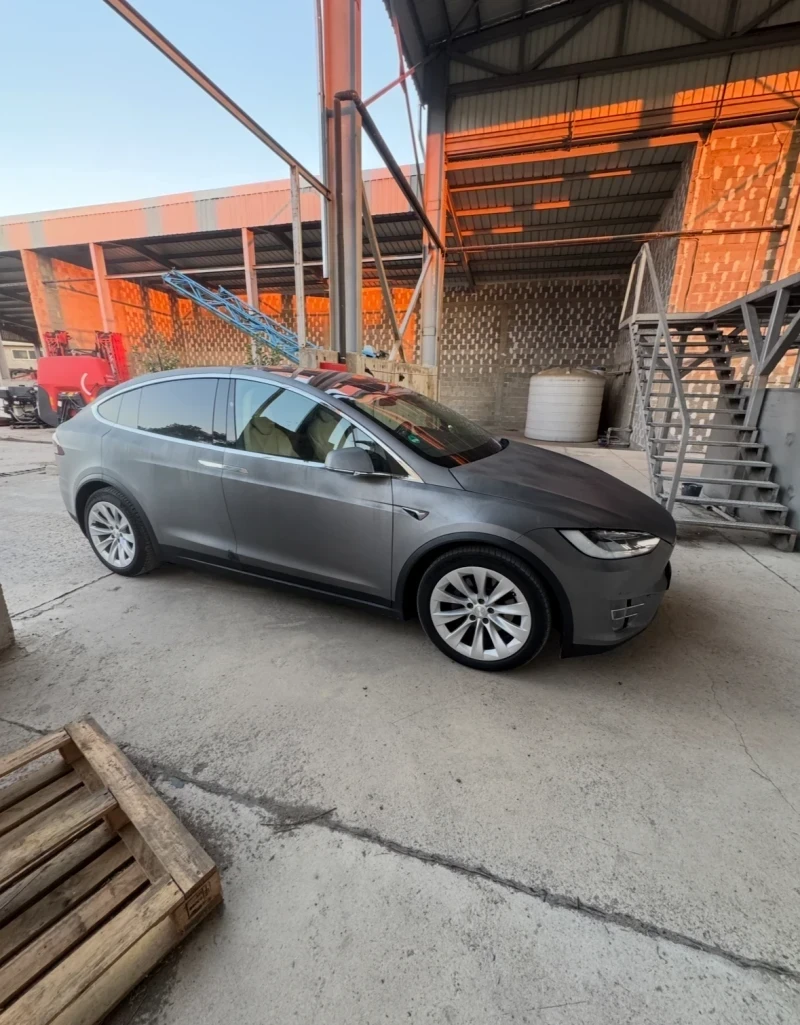 Tesla Model X 100D, снимка 3 - Автомобили и джипове - 56153445