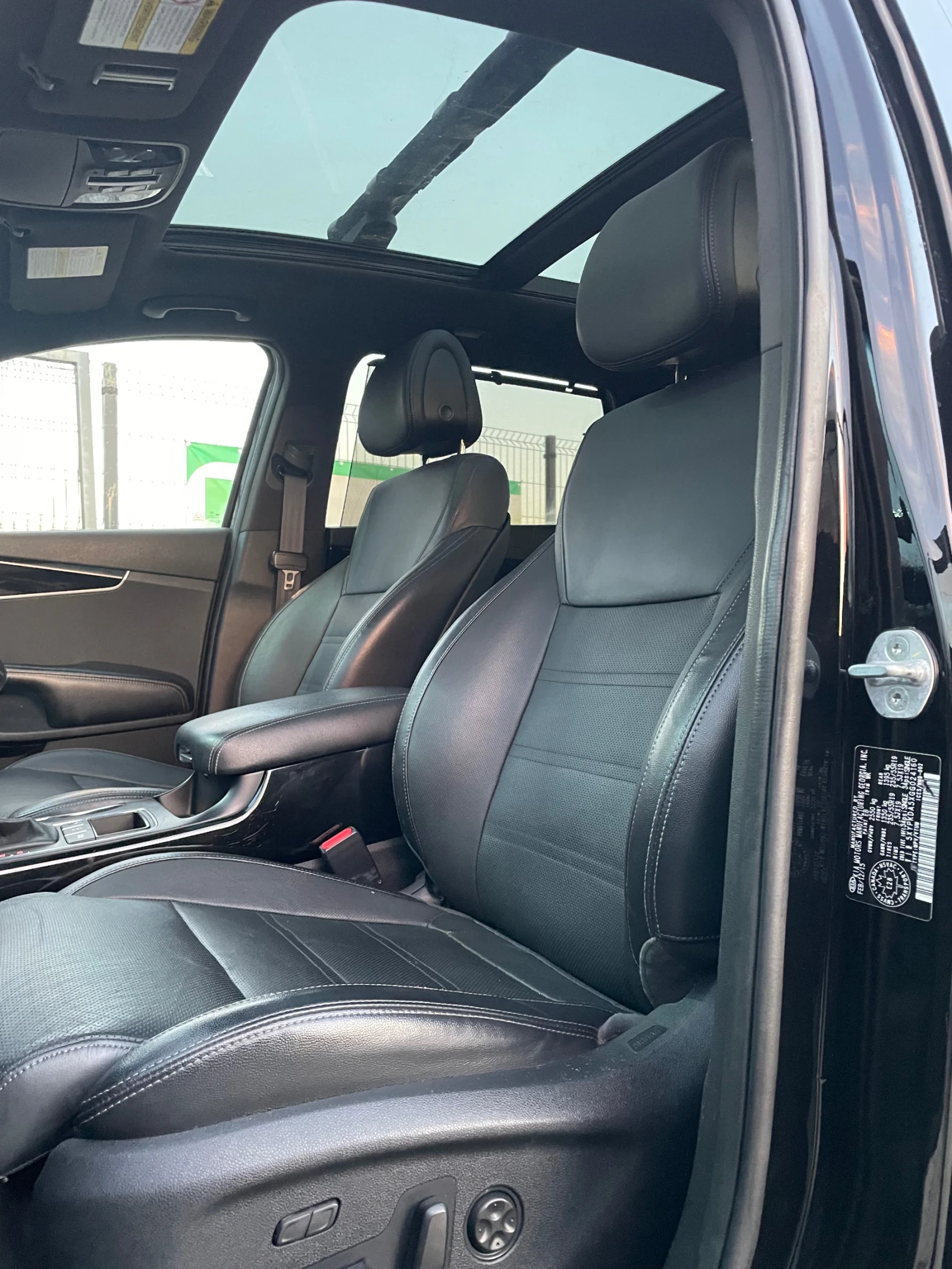 Kia Sorento   3.3* 6+ 1* Keyless Go* подгрев\обдухване* панора - изображение 10