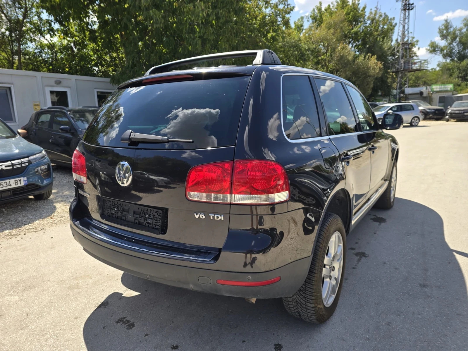 VW Touareg 3.0TDI 224к.с  4x4 Топ състояние , снимка 4 - Автомобили и джипове - 53009534