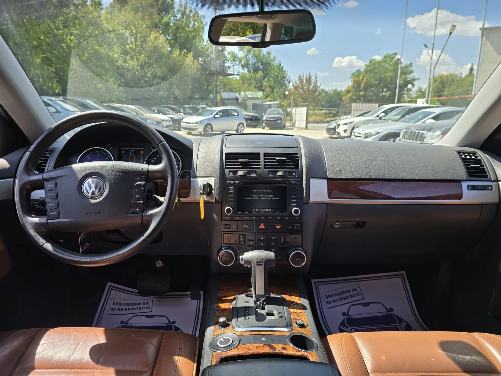 VW Touareg 3.0TDI 224к.с  4x4 Топ състояние , снимка 14 - Автомобили и джипове - 53009534