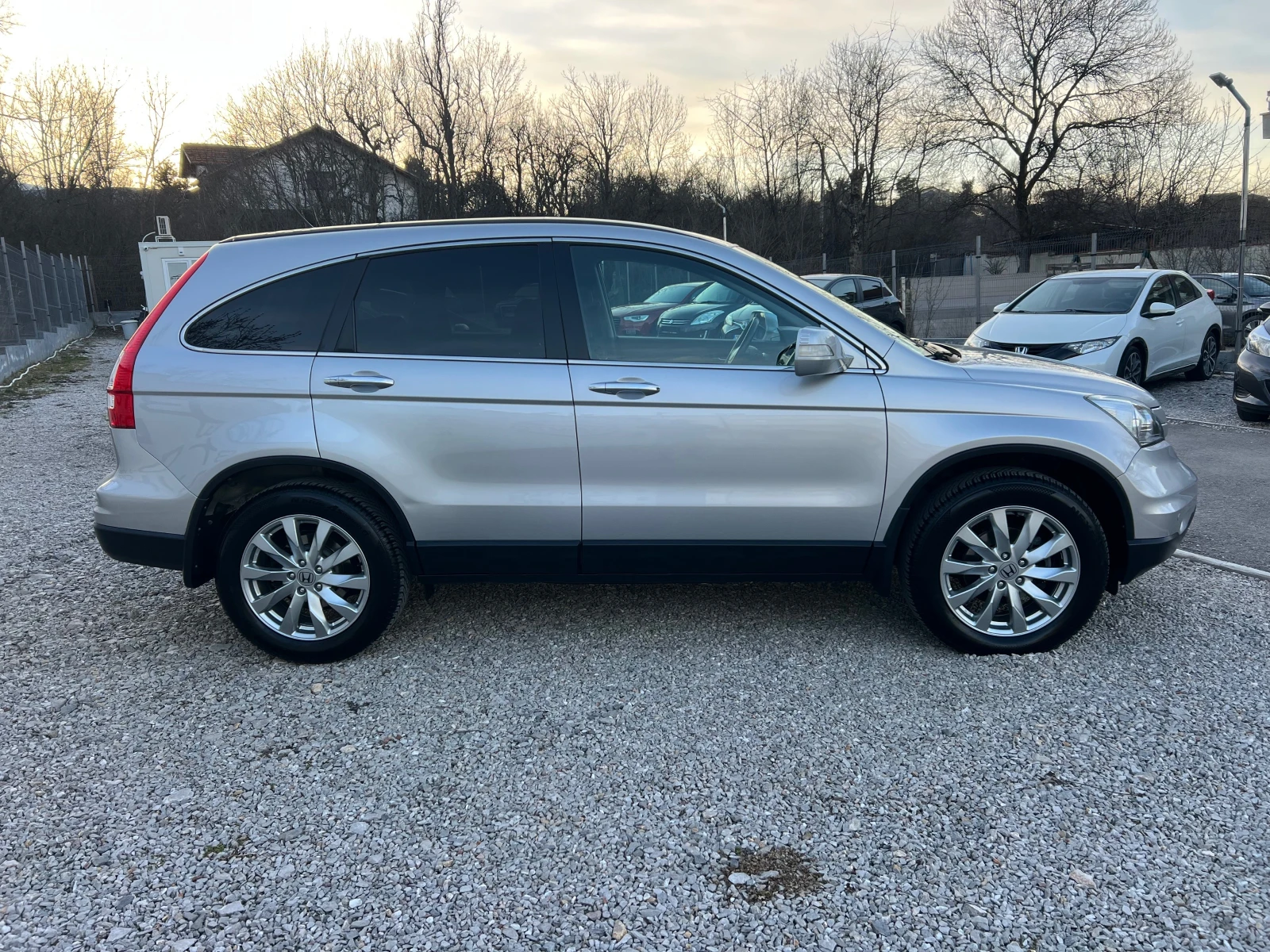 Honda Cr-v 2.0-АВТОМАТИК 4х4 - изображение 7