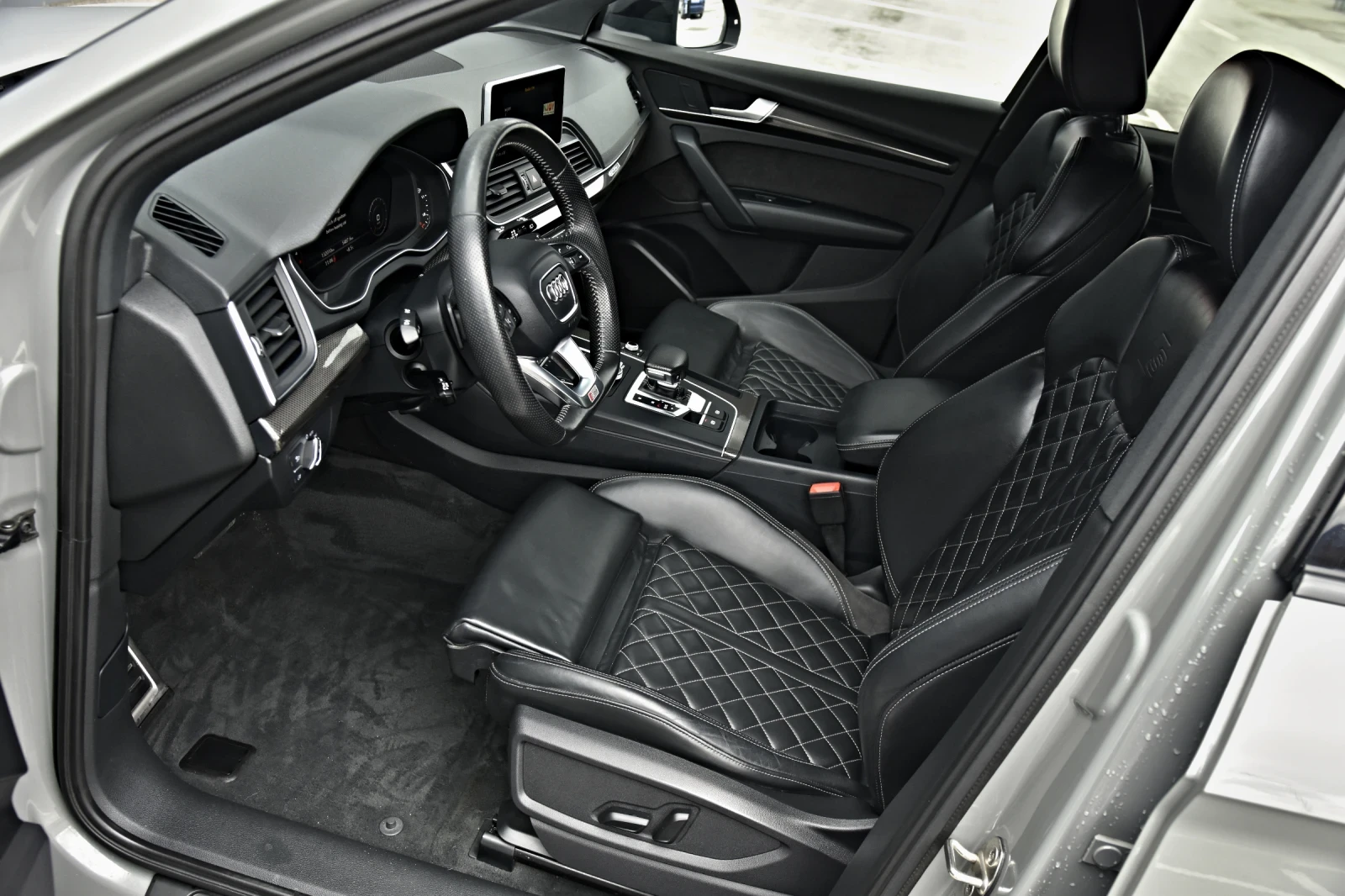 Audi Q5 4.0TDI/3xSLINE/KEY&GO/360CAM/SQ5SEATS/ЛИЗИНГ, снимка 15 - Автомобили и джипове - 54088872