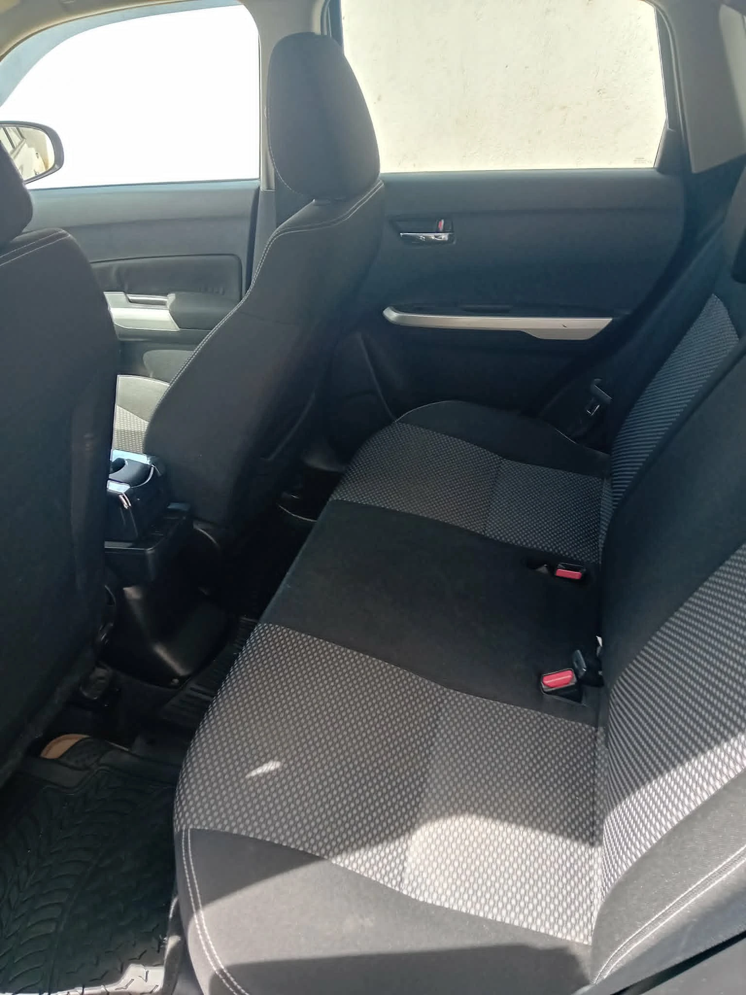 Suzuki Vitara | Mobile.bg � ����������� 8