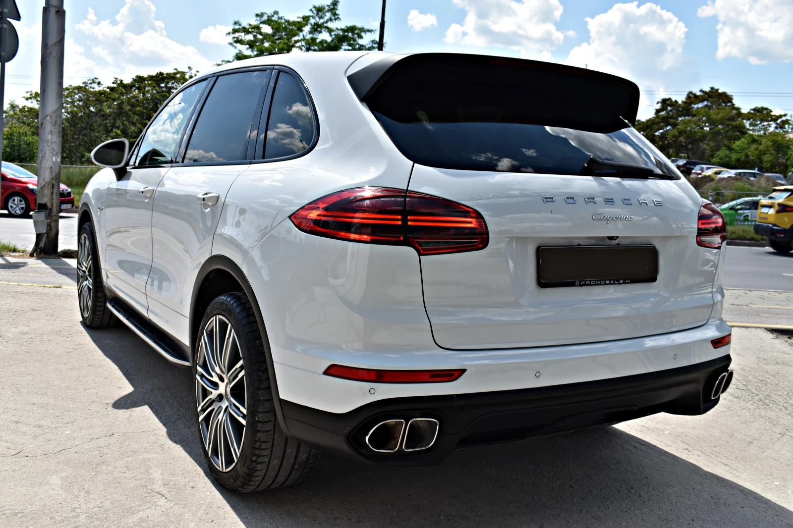 Porsche Cayenne 3.0d* Exclusive* FACELIFT, снимка 4 - Автомобили и джипове - 54718992