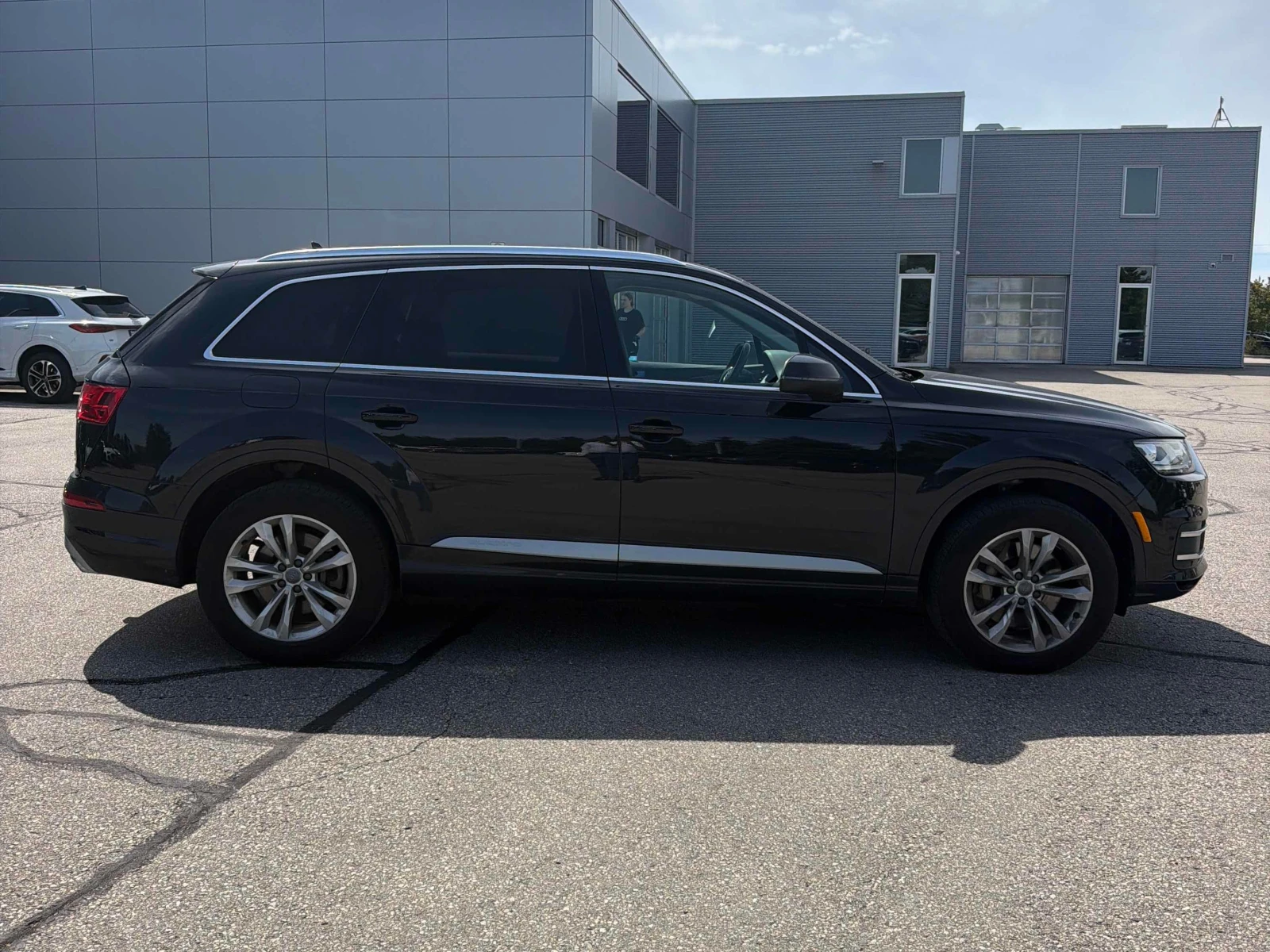 Audi Q7 * Progressiv * ОБДУХВАНЕ* 360КАМЕРИ* , снимка 3 - Автомобили и джипове - 55993899