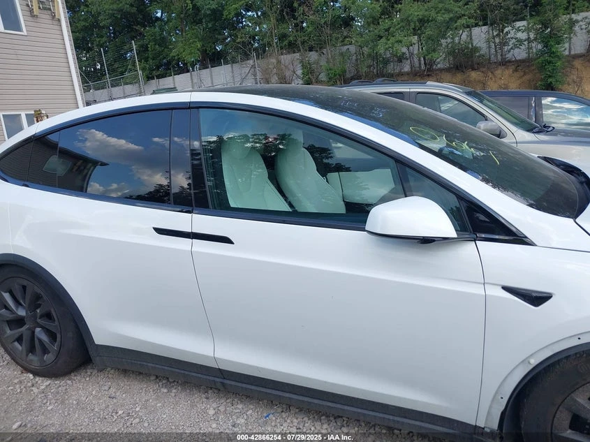 Tesla Model X Plaid Tri Motor All-Wheel Drive | Mobile.bg � ����������� 13
