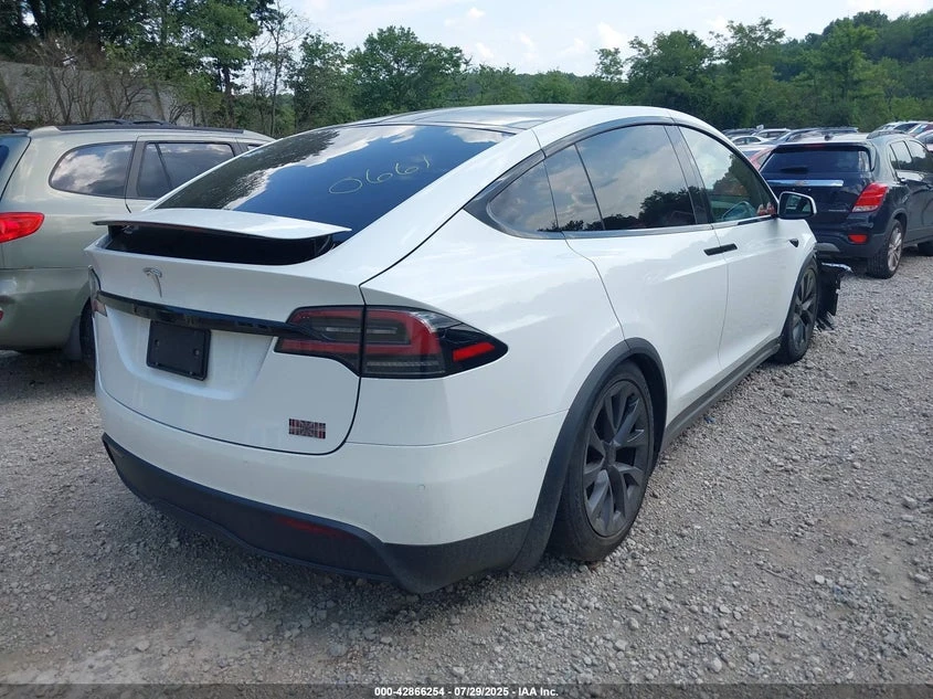 Tesla Model X Plaid Tri Motor All-Wheel Drive | Mobile.bg � ����������� 4