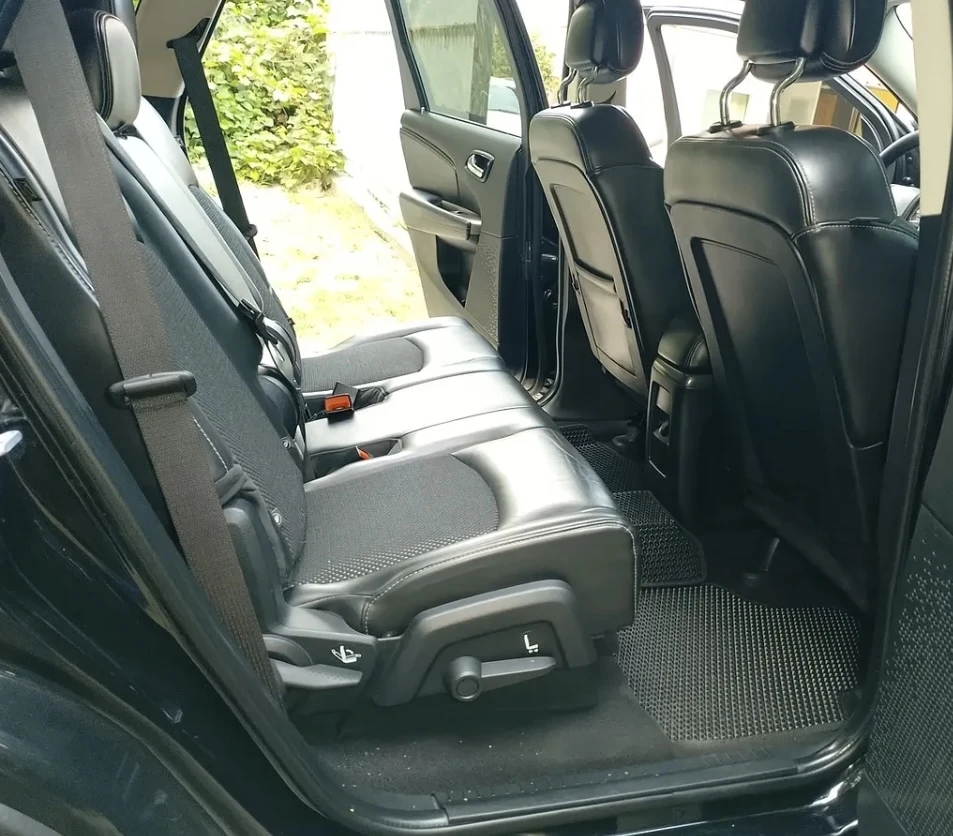 Dodge Journey, снимка 7 - Автомобили и джипове - 56522388