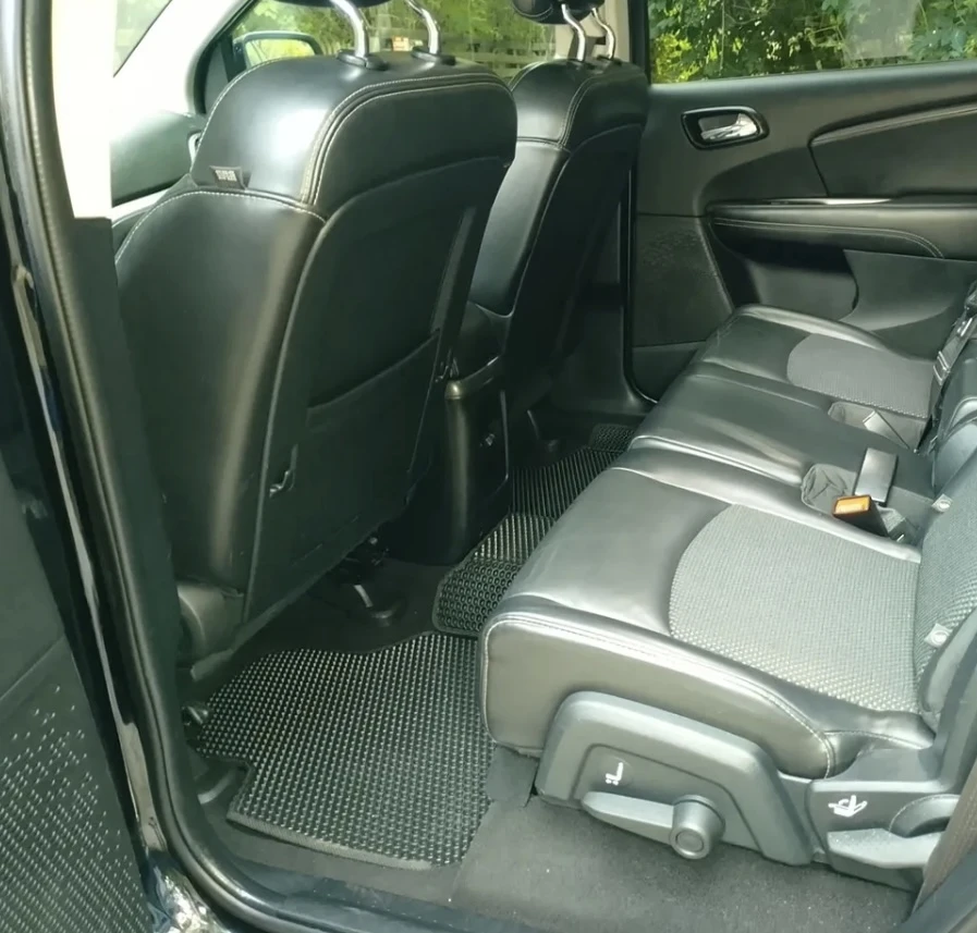 Dodge Journey, снимка 4 - Автомобили и джипове - 56522388