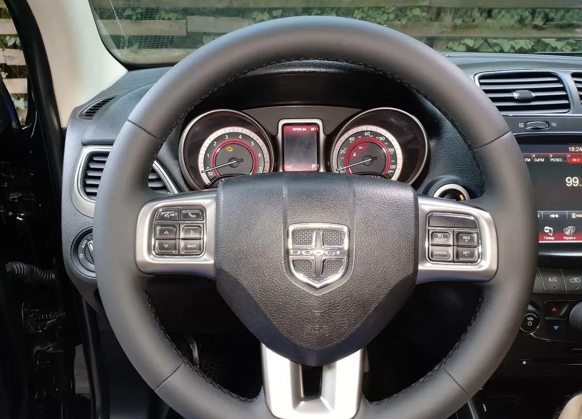 Dodge Journey, снимка 6 - Автомобили и джипове - 56522388
