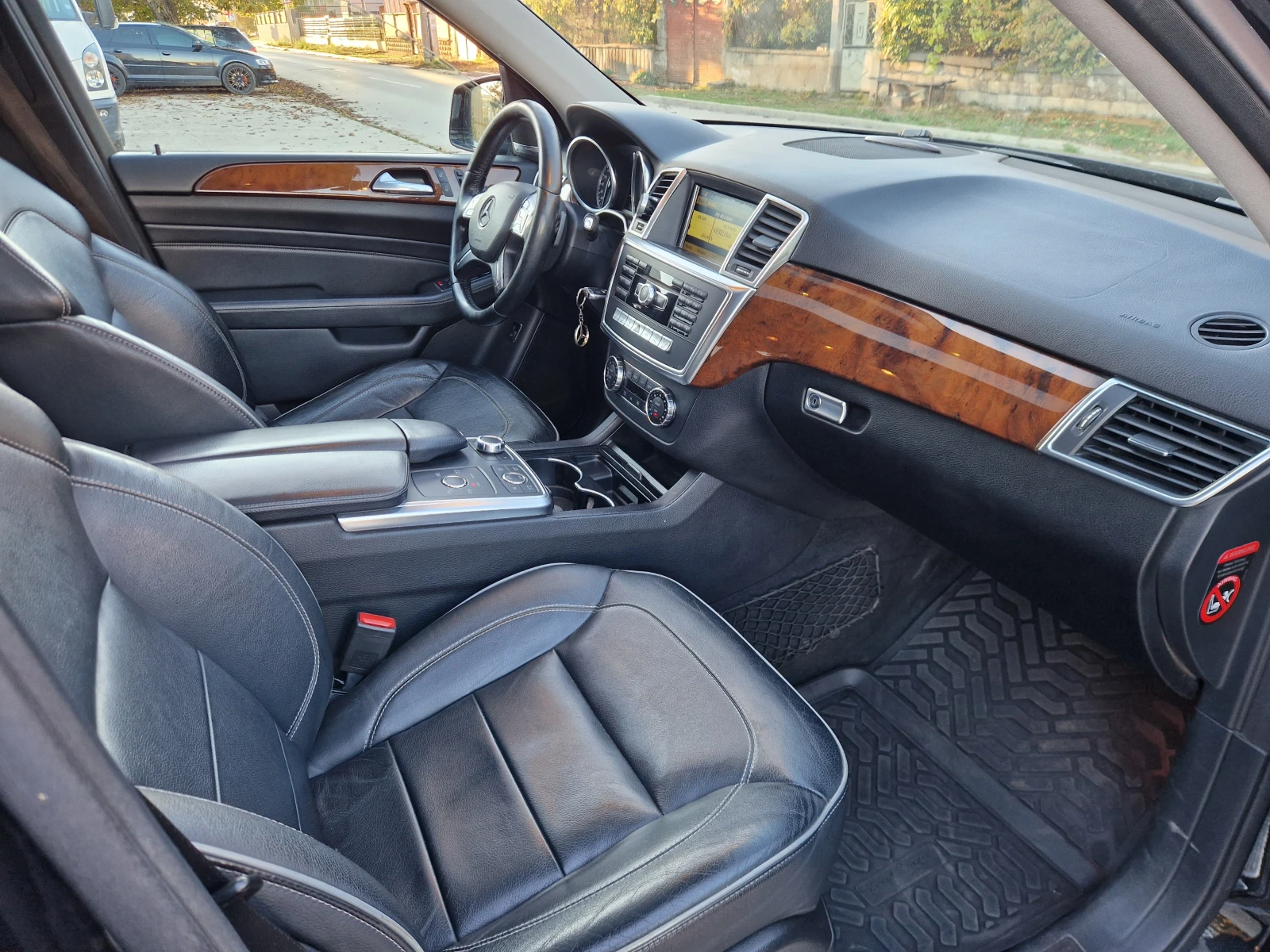 Mercedes-Benz ML 350 Лизинг-Теглич-Камера, снимка 13 - Автомобили и джипове - 56642668