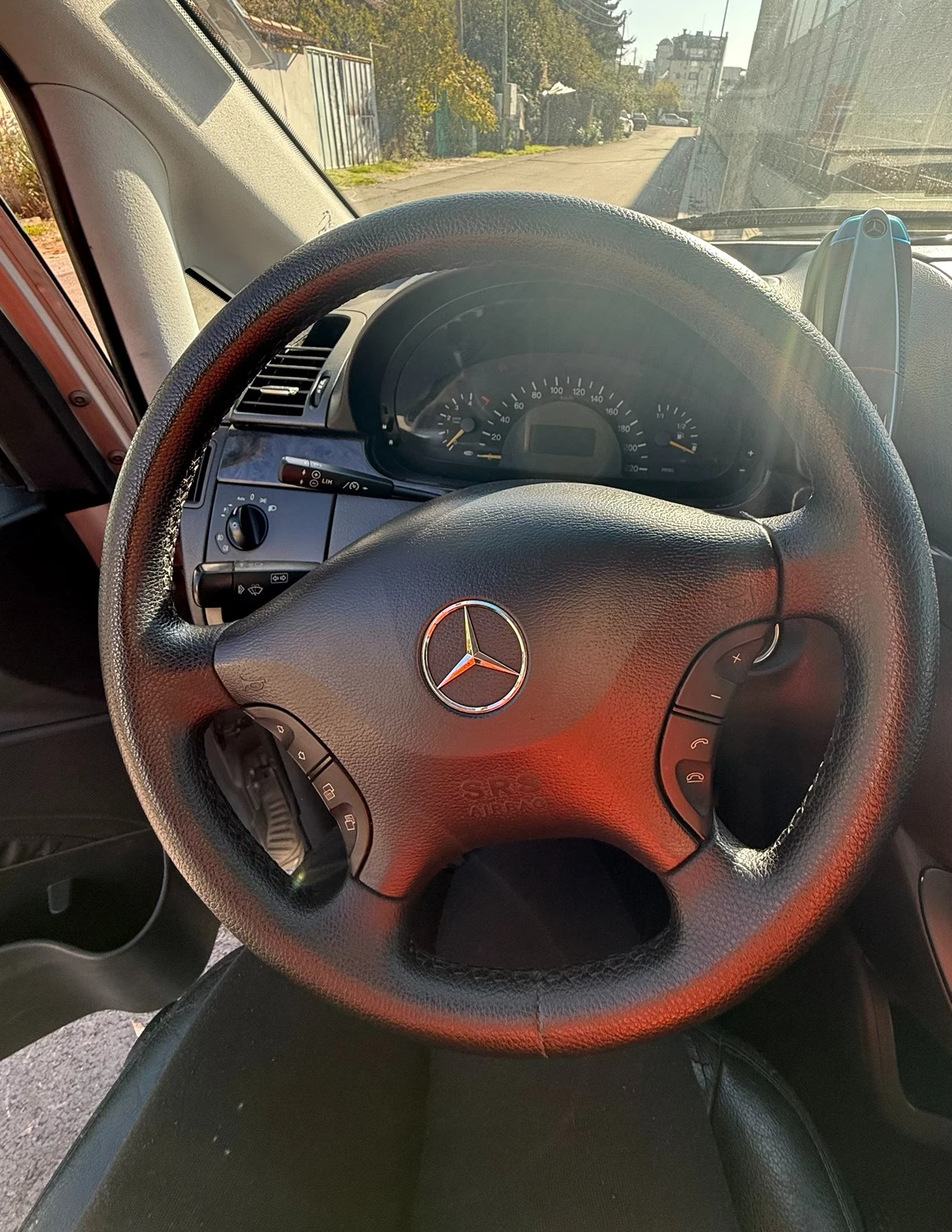 Mercedes-Benz Viano 3.0 CDI - изображение 8