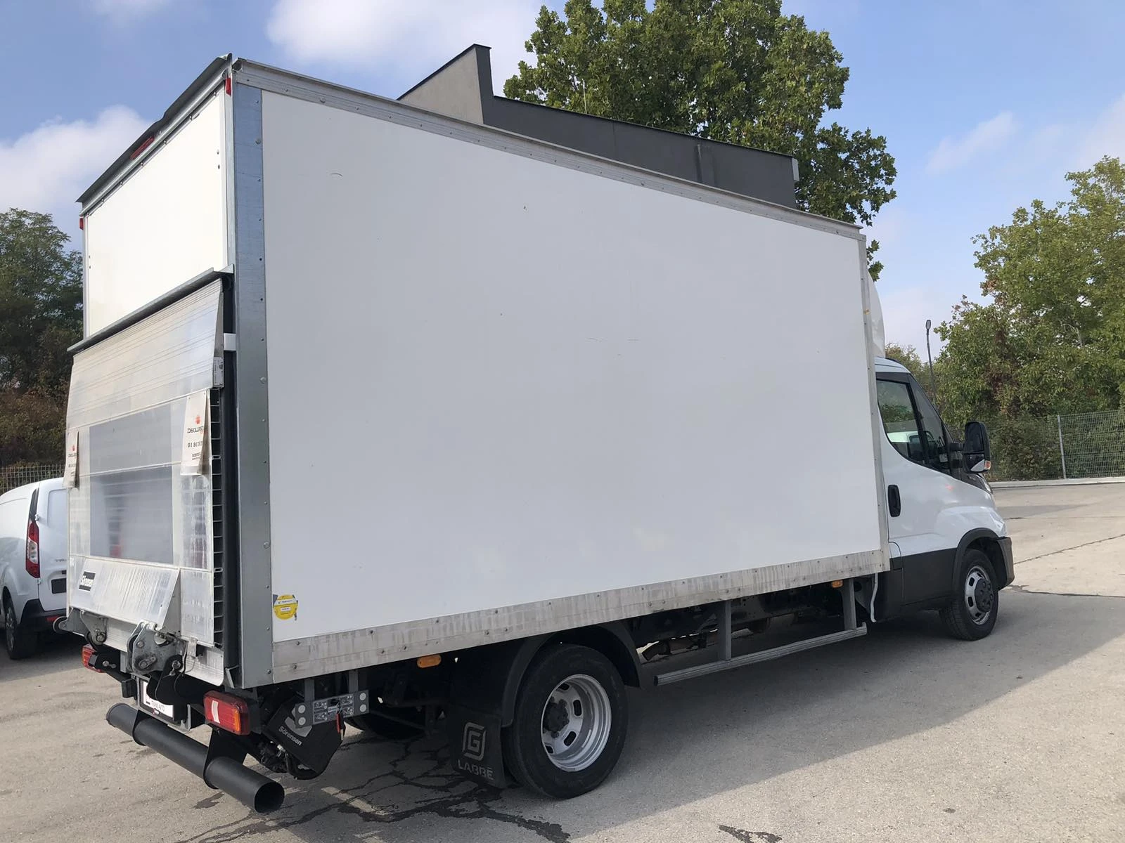 Iveco Daily 35C16 - изображение 3