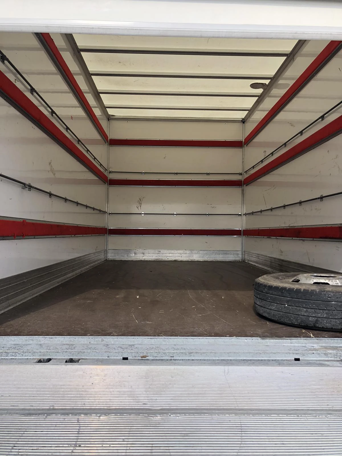 Iveco Daily 35C16 - изображение 8