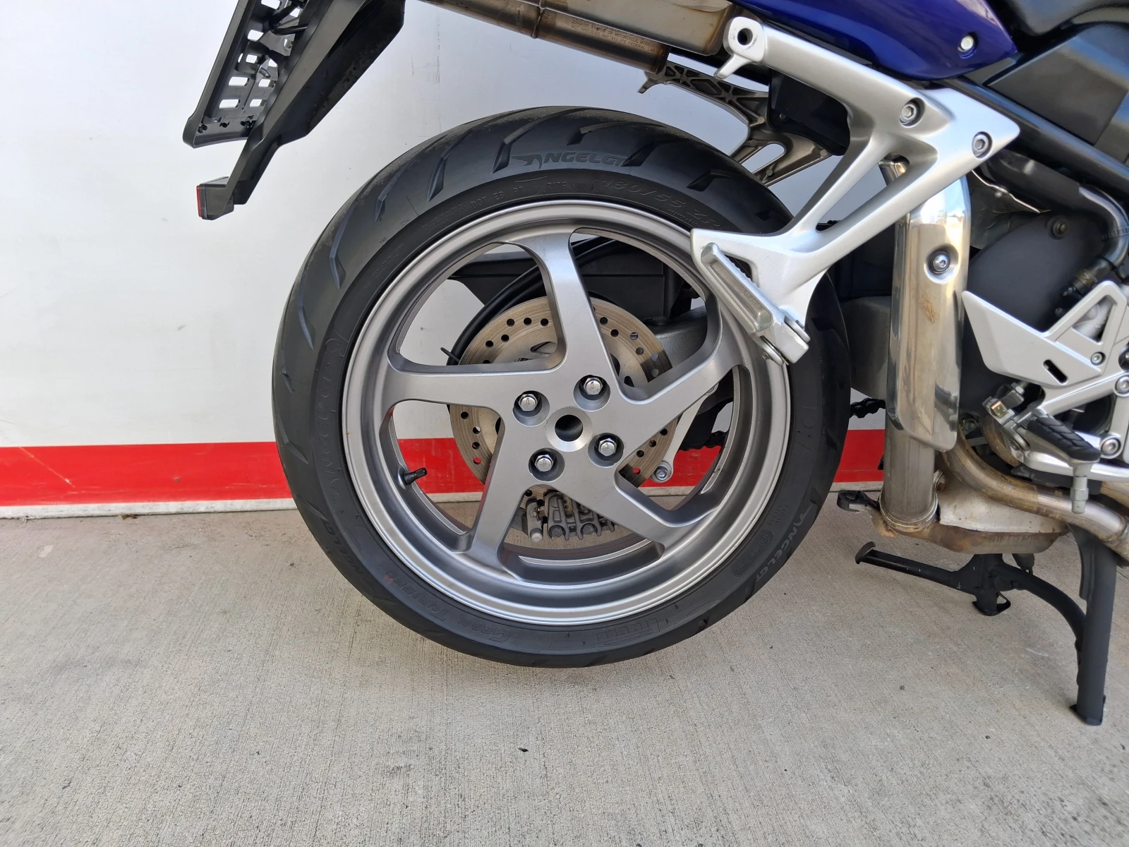 Honda Vfr 800i, снимка 13 - Мотоциклети и мототехника - 55222037