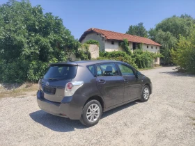 Toyota Corolla verso 1, 6vvt отличен фул екстри  7места, снимка 5