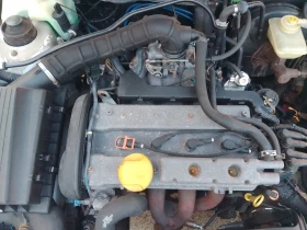 Opel Astra Комби, снимка 3