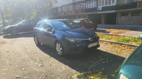 Toyota Auris Gas, снимка 1