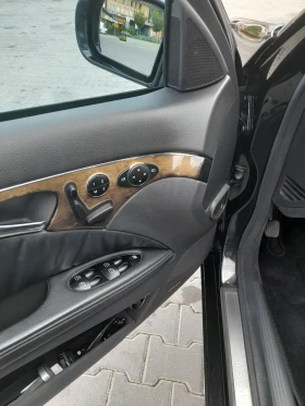 Mercedes-Benz E 320, снимка 10