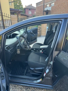 Toyota Verso Панорама/Keyless/камера/ - 5300 € / 10365.90 лв. - 99053815 9